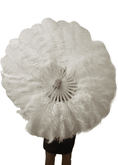 Carica l'immagine nel visualizzatore Galleria, White single layer Ostrich Feather Fan Full open 180 degree 25"x 50" - hotfans