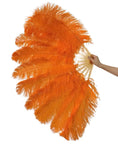 Charger l'image dans la visionneuse de galerie, A pair Single layer orange Beginner’s Ostrich Feather Fan - hotfans