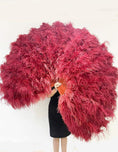 Carica l'immagine nel visualizzatore Galleria, Professional 4 Layers mix color burgundy & Coral red Ostrich Feather Fan 35"x 67" - hotfans