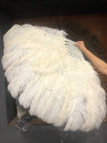 ギャラリービューアーに画像を読み込み、 Beige Advanced XL 2 Layers Ostrich Feather Fan 34"x 60" - hotfans
