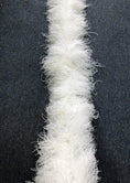 Charger l'image dans la visionneuse de galerie, Luxurious White 25 Ply Ostrich Feather Boa - hotfans