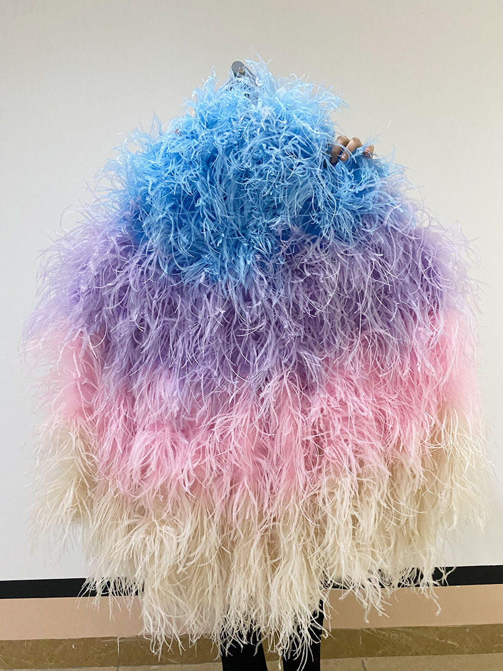 Mix 4 Colors Ombre Dyed Waterfall fan  4 ply Ostrich Feathers boa Fan.