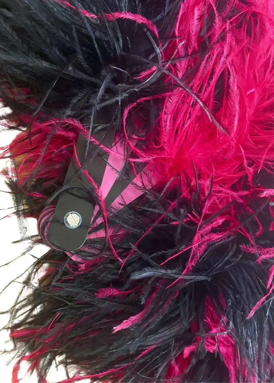 Burlesque Fluffy Waterfall Fan 6/8/10 Ply alterné Éventail Boa en plumes d’autruche