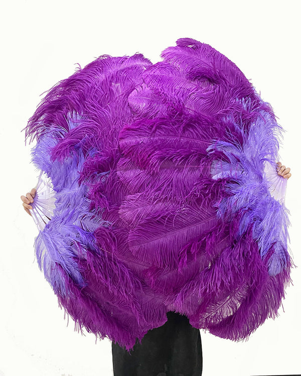 Mezcle un abanico de plumas de avestruz de 2 capas de color violeta agua y morado oscuro de 30&#39;&#39;x 54&#39;&#39; con una bolsa de cuero de viaje.
