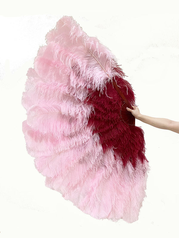 Mezcle abanicos de plumas de 3 capas color burdeos y rosa con duelas de aluminio.