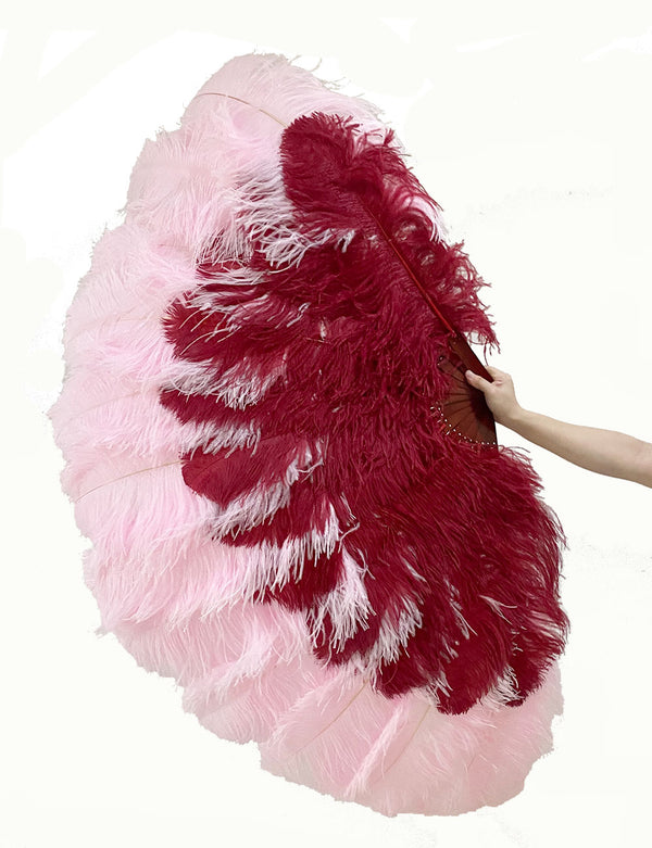 Mezcla de abanicos de plumas de 3 capas burdeos y rosa con duelas de aluminio.