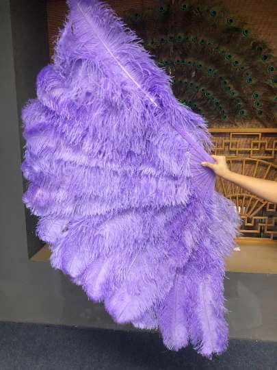 Abanico de plumas de avestruz violeta aguamarina de 3 capas abierto 65