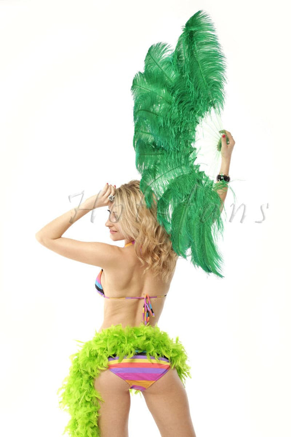 Abanico de plumas de avestruz monocapa verde esmeralda con bolsa de viaje de piel 25