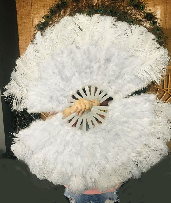 light grey Marabou Ostrich Feather fan 21"x 38" with Travel leather Bag.