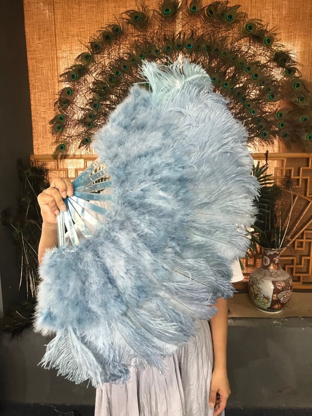 baby blue Marabou Ostrich Feather fan 21"x 38" with Travel leather Bag.