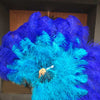Abanico de plumas de avestruz XL de 2 capas en color azul y azul real, de 34&#39;&#39;x 60&#39;&#39; con bolsa de viaje de cuero.