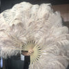 Abanico de plumas de avestruz camel beige de 2 capas de 30&quot;x 54&quot; con bolsa de viaje de cuero.