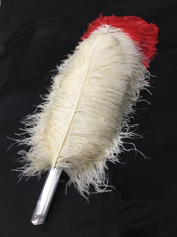 Abanico de plumas de avestruz de 2 capas con punta beige teñida en rojo XL, 34&#39;&#39;x 60&#39;&#39; con bolsa de viaje de cuero.