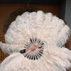 Un par de abanicos de plumas de avestruz de una sola capa de color rubor de 24&quot;x 41&quot; con bolsa de viaje de cuero.