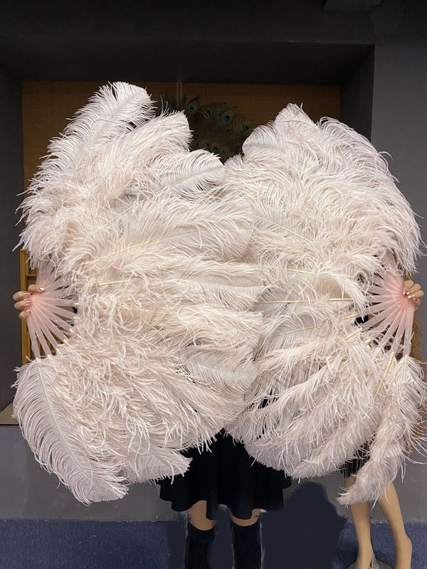 Un par de blush Abanico de plumas de avestruz de una sola capa 24