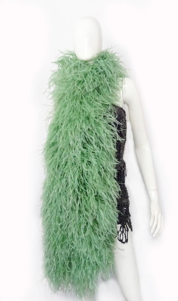 Boa de plumas de avestruz de lujo Jade de 20 capas de 71&quot;de largo (180 cm).