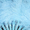 Himmelblauer, einlagiger Straußenfeder-Fächer mit Leder-Reisetasche, 63,5 x 114,3 cm.