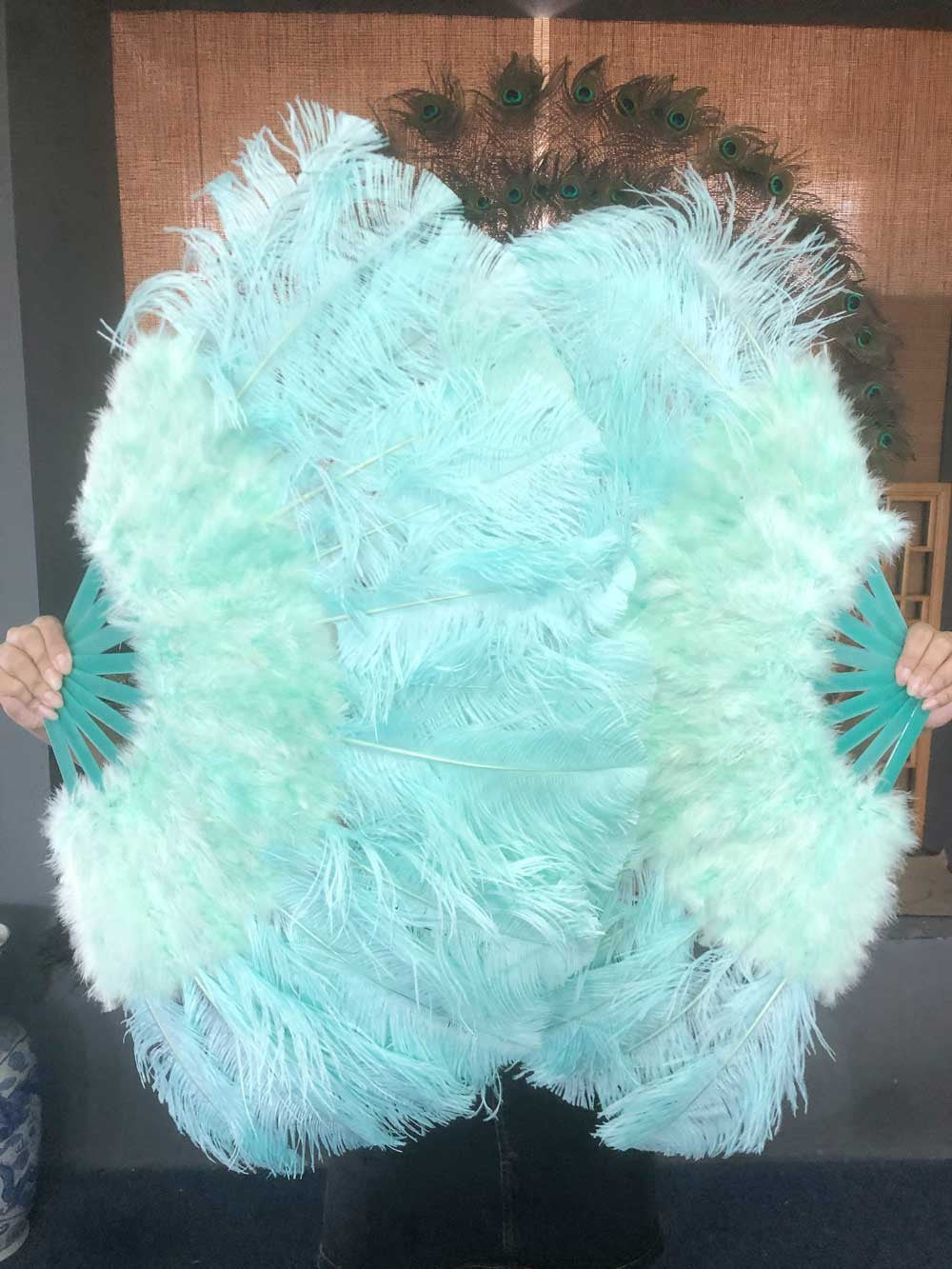 mint green Marabou Ostrich Feather fan 21"x 38" with Travel leather Bag.