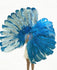 Un par de colores mezclados personalizados 3 capas de plumas de avestruz abanico abierto 65 "con bolsa de viaje de cuero.