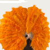 Burlesque 4-lagiger orangefarbener Straußenfederfächer, geöffnet 67&#39;&#39; mit Reiseledertasche.