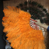 Orangefarbener Marabu-Straußenfeder-Fächer, 53,3 x 96,5 cm, mit Reise-Ledertasche.