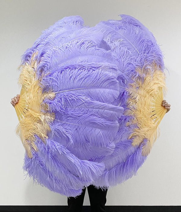 Abanico de plumas de avestruz de 2 capas de color albaricoque y violeta aguamarina de 30&#39;&#39;x 54&#39;&#39; con bolsa de viaje de cuero.