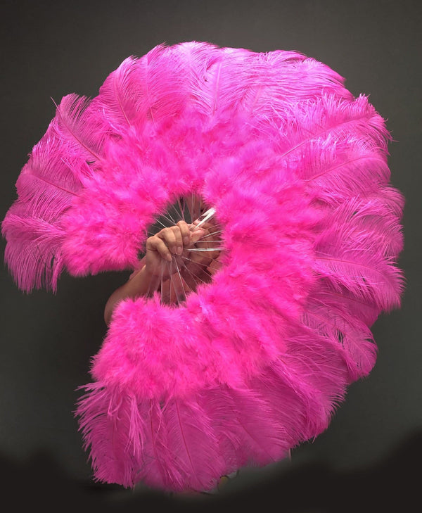 Abanico de plumas de avestruz de marabú rosa oscuro de 21&quot;x 38&quot; con bolsa de viaje de cuero.