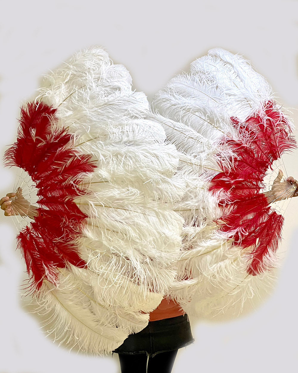 Mix red & white 2 Layers Ostrich Feather Fan 30''x 54'' with Travel leather Bag.