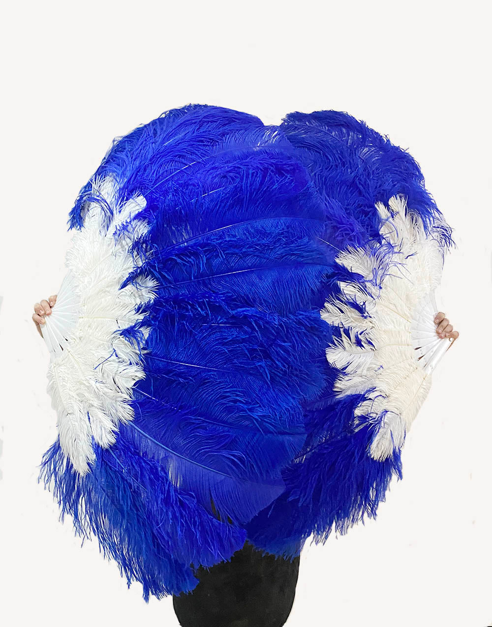 Mix royal blue & white 2 Layers Ostrich Feather Fan 30''x 54'' with Travel leather Bag.