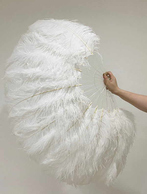 Ventilador de penas de avestruz branco de camada única totalmente aberto 180 ° com bolsa de couro de viagem.