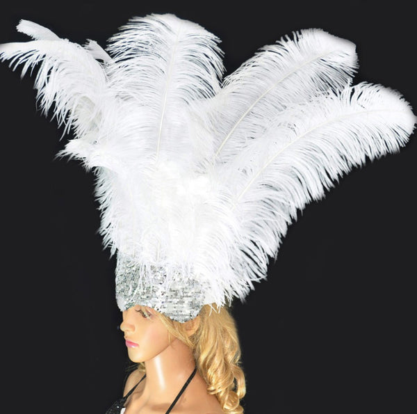 白いショーガール オープン フェイス ダチョウの羽の頭飾り。