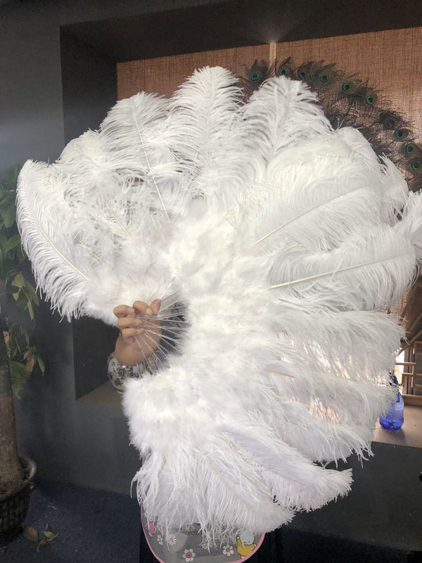 Abanico de plumas de avestruz de marabú blanco de 24&quot;x 43&quot; con bolsa de viaje de cuero.
