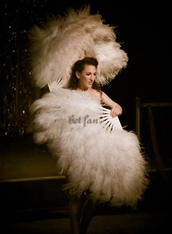 XL 2 Layers white Ostrich Feather Fan 34''x 60'' with Travel leather Bag.