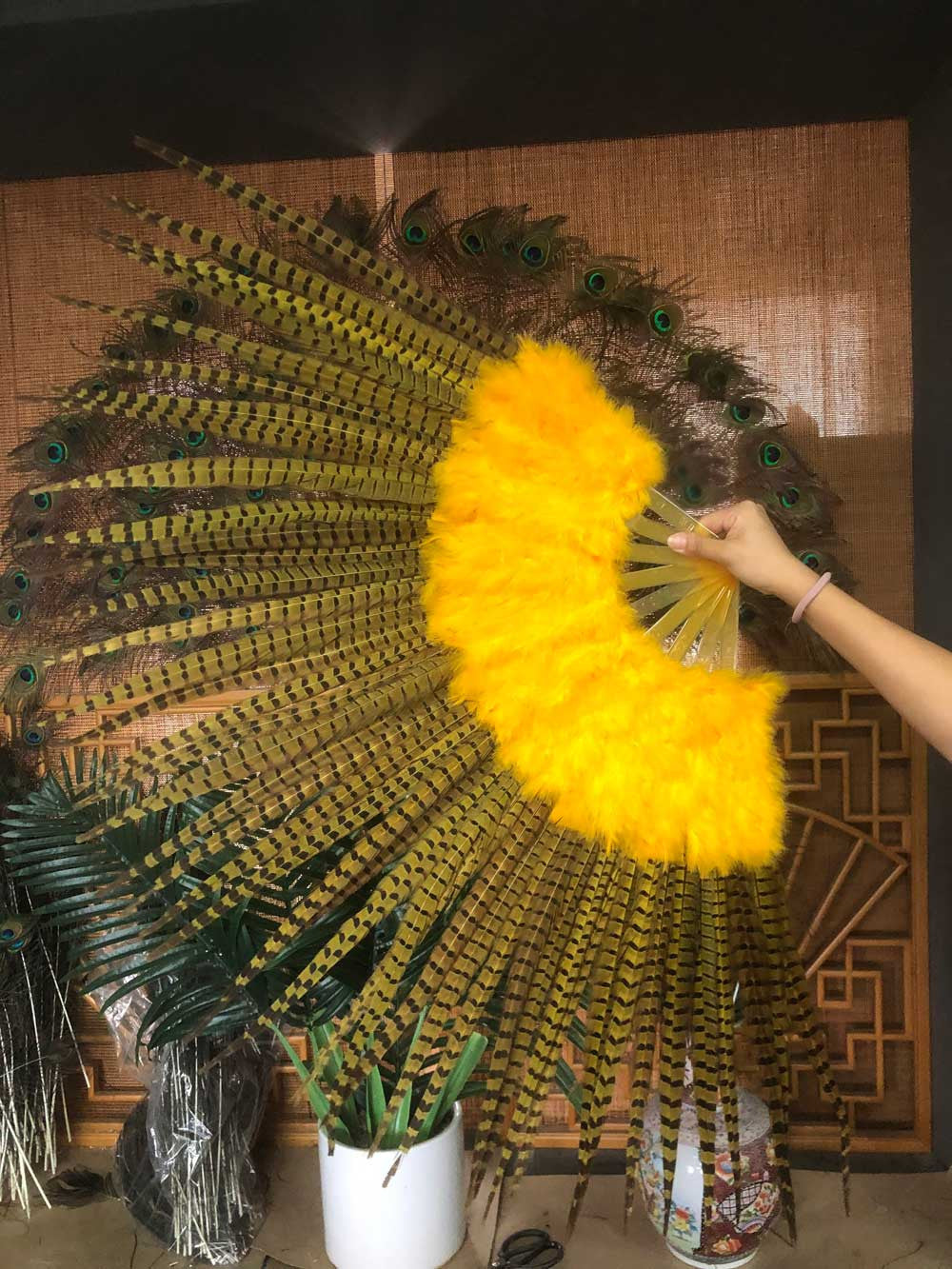 yellow Marabou & Pheasant Feather Fan 29"x 53" with Travel leather Bag.